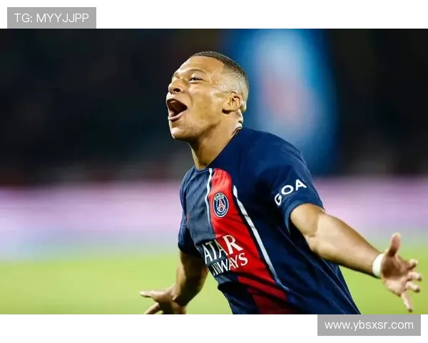 姆巴佩手球事件引发热议 网友对其公正性和裁判判罚展开激烈讨论