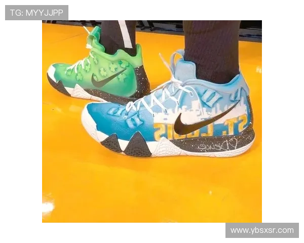 足球球星定制鞋的独特魅力与性能分析 让你也能体验专业级的舒适与风采